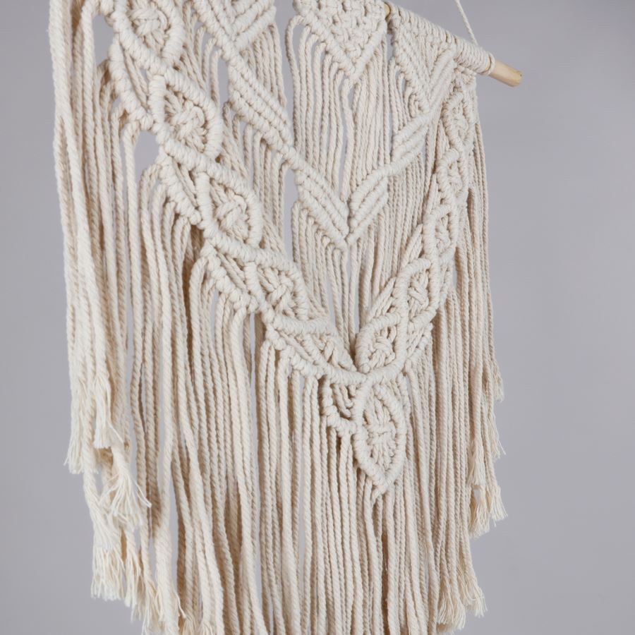Makramee Wanddekoration im Boho-Style