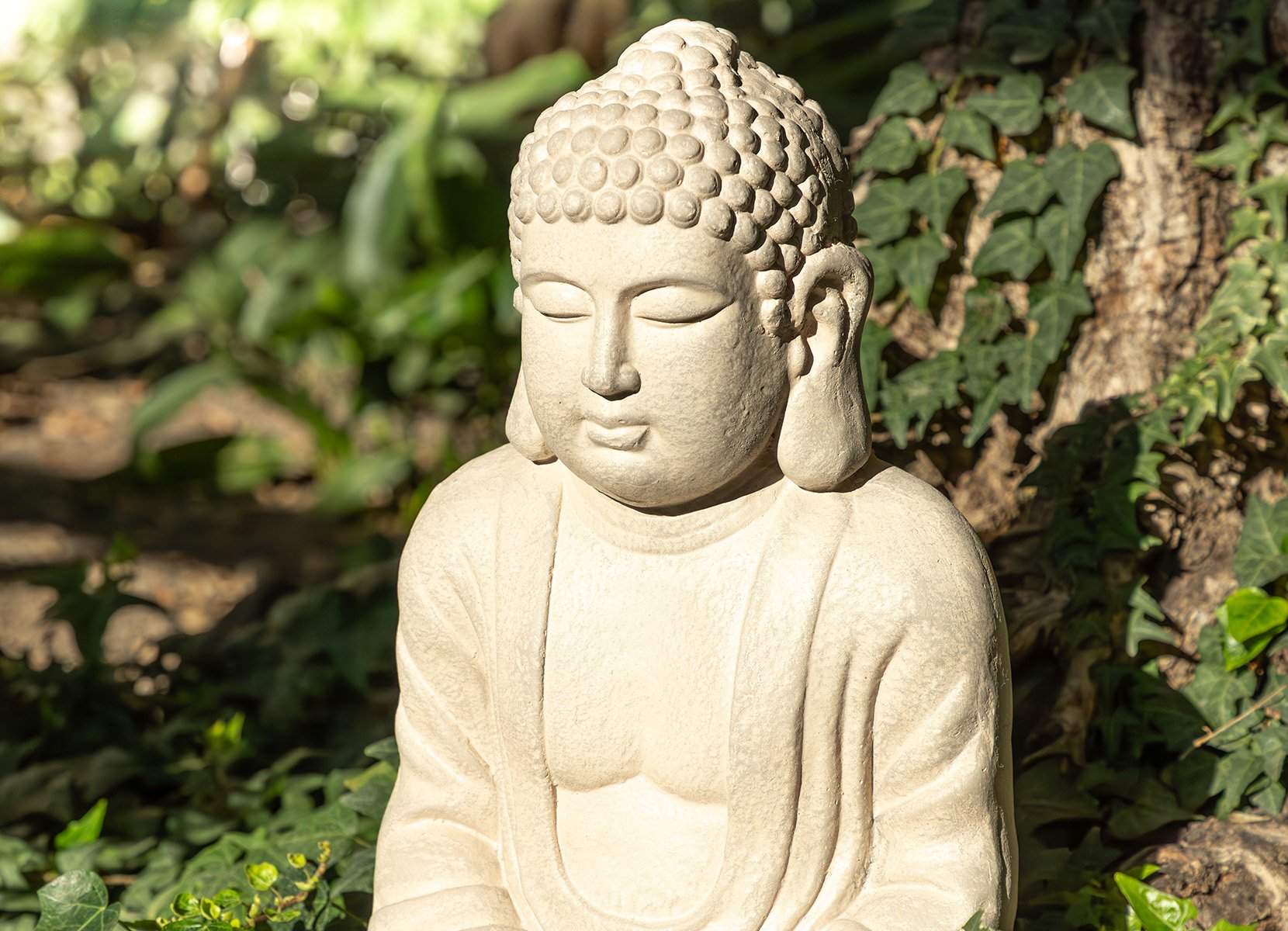 Sitzender Buddha groß 38x25x50cm Sand