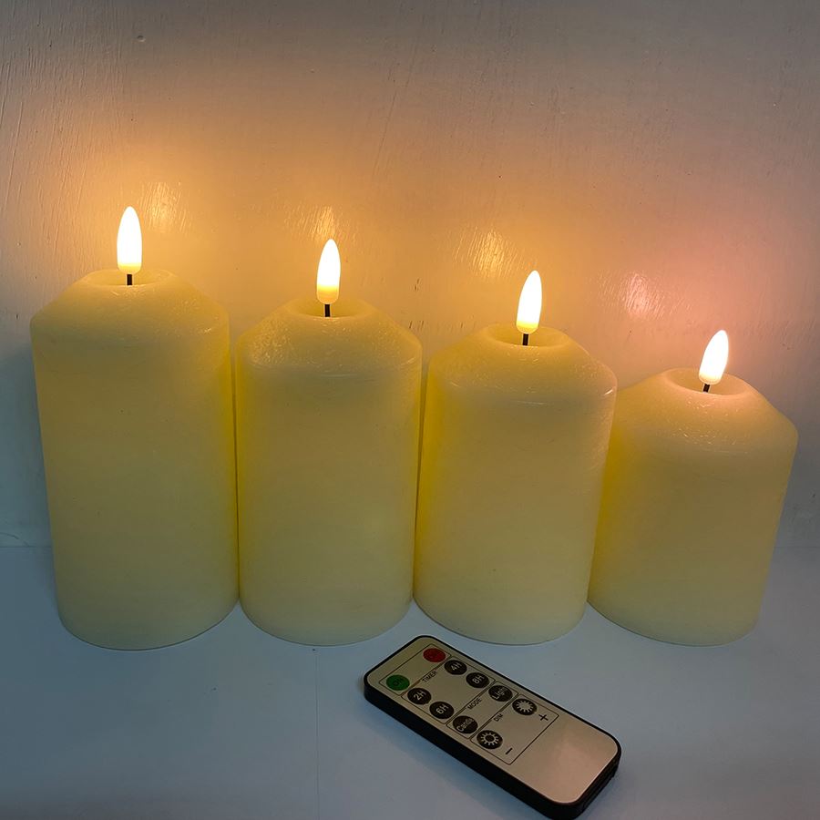 LED Kerzen aus Echtwachs 4er-Set mit Fernbedienung Elfenbein
