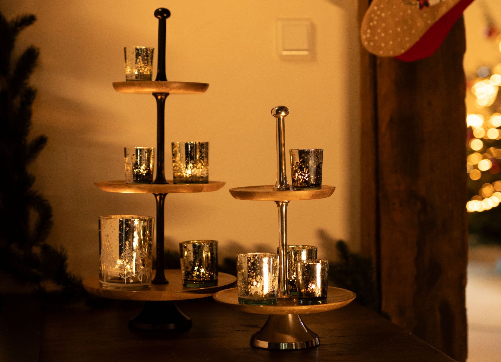 Etagere aus Mangoholz 2-stöckig 40cm Silber