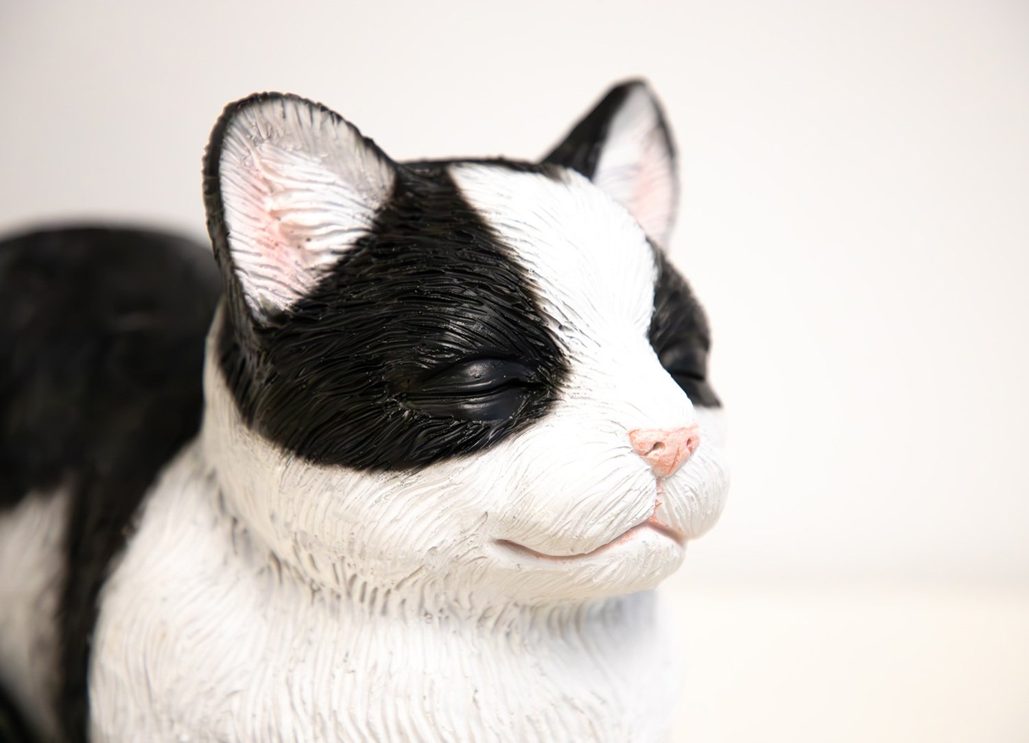 Dekofigur schlafende Katze 32x17x18cm