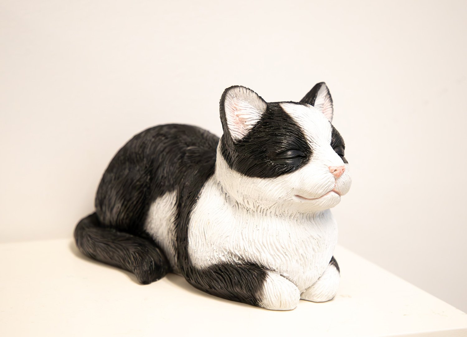 Dekofigur schlafende Katze 32x17x18cm