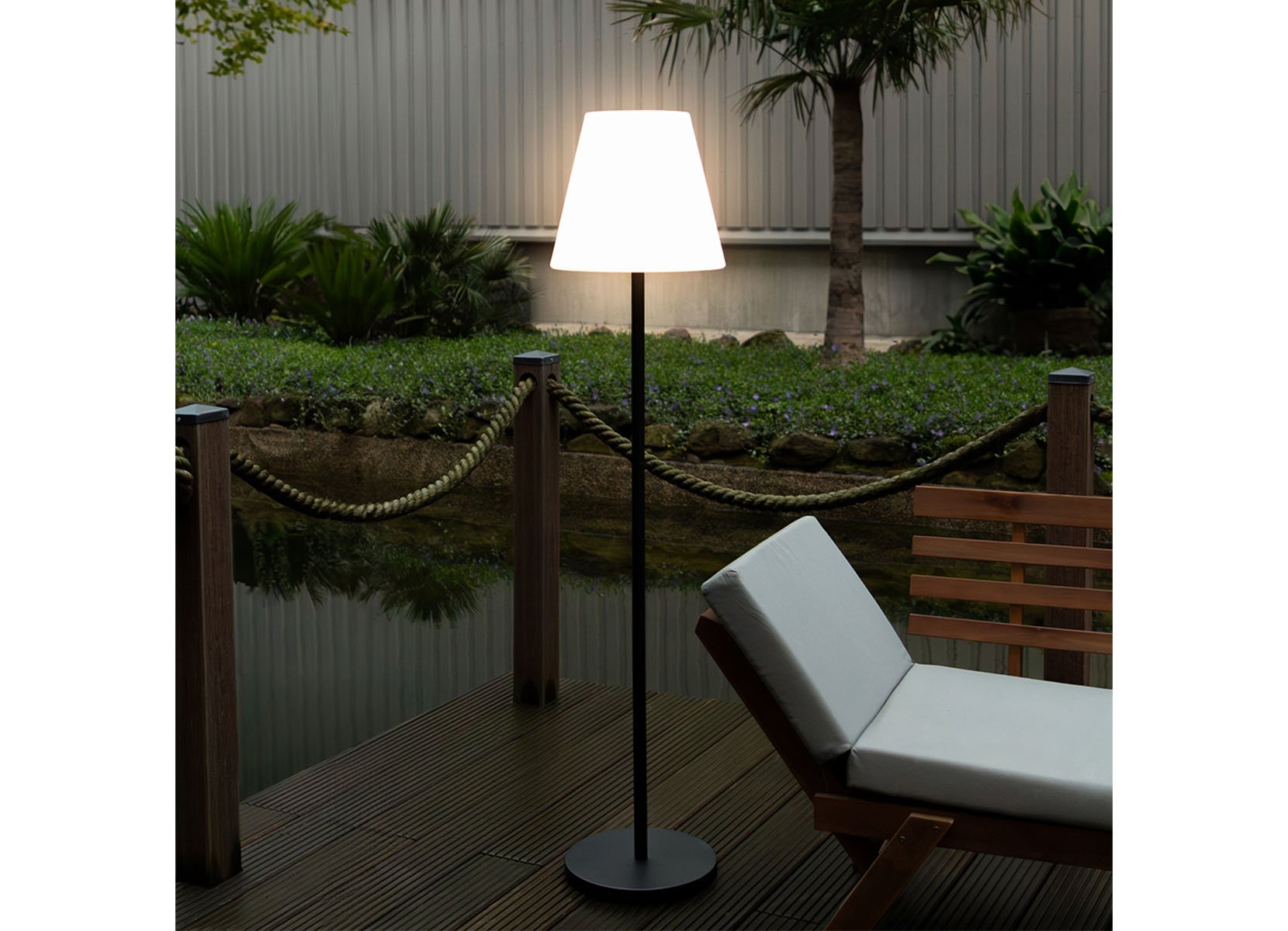 Outdoor-Stehlampe mit Farbwechsler 150cm Outdoor-Stehlampe mit Farbwechsler 150cm