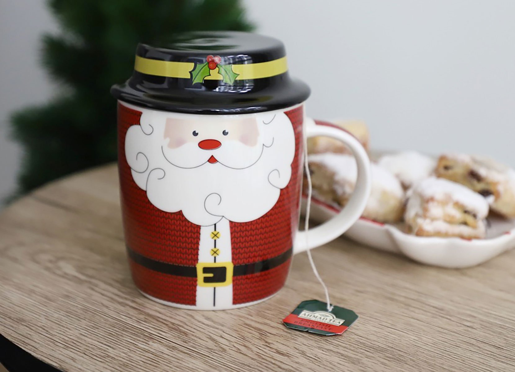 Weihnachtsbecher mit Deckel 330ml