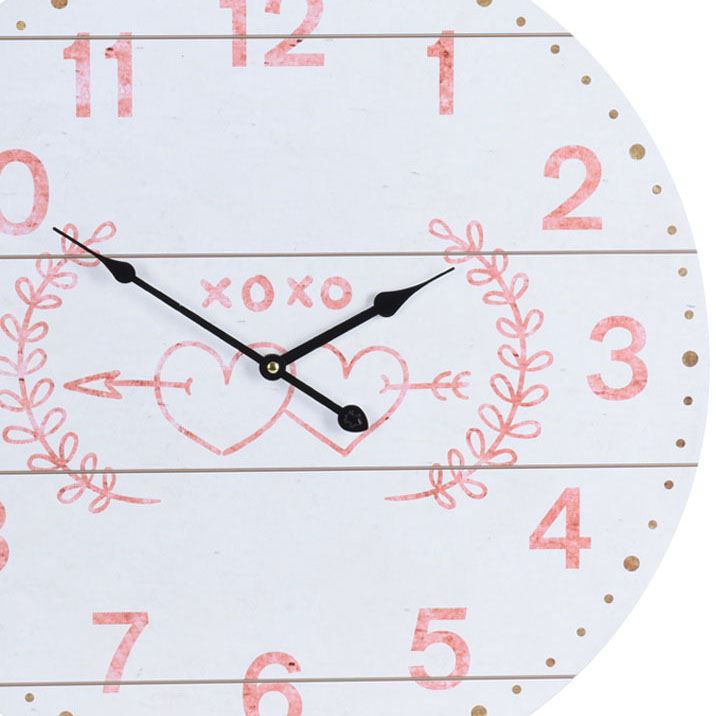 XXL-Wanduhr 55cm Herzen und Pfeil Weiß