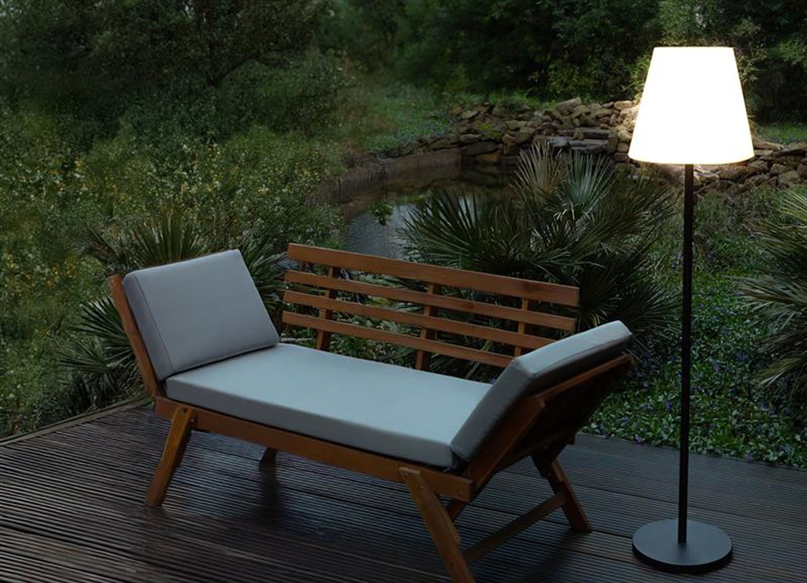 Outdoor-Stehlampe mit Farbwechsler 150cm Outdoor-Stehlampe mit Farbwechsler 150cm