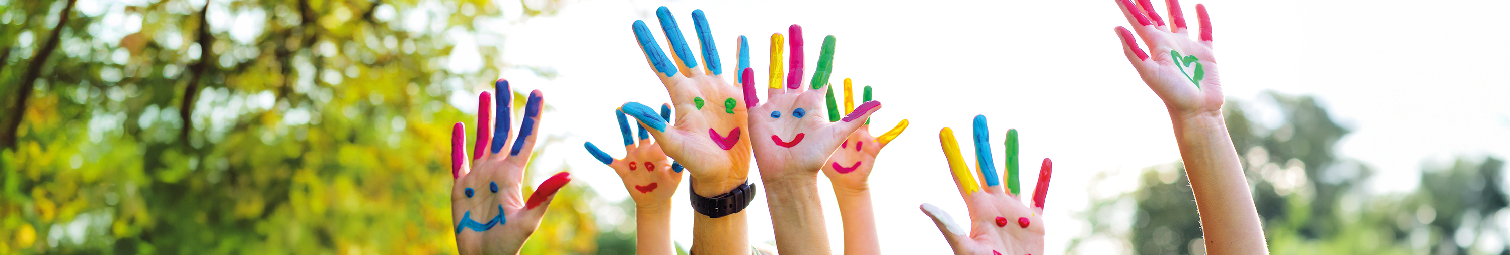 Header_Soziales_Engagement_3000x508_01941779041377b3ab49a9e4e092733b