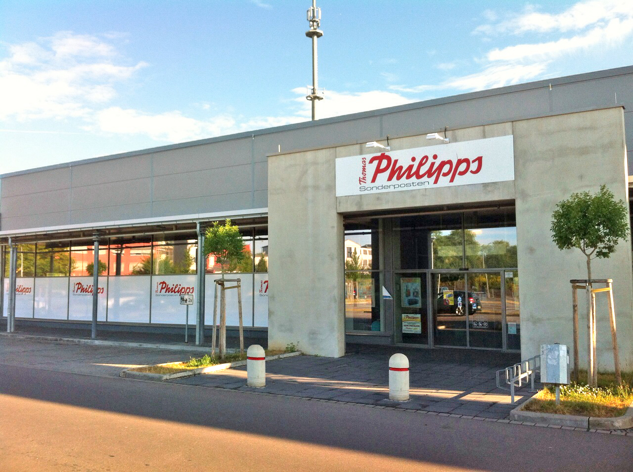 Thomas Philipps Weißenfels Der Heim & Garten Discounter