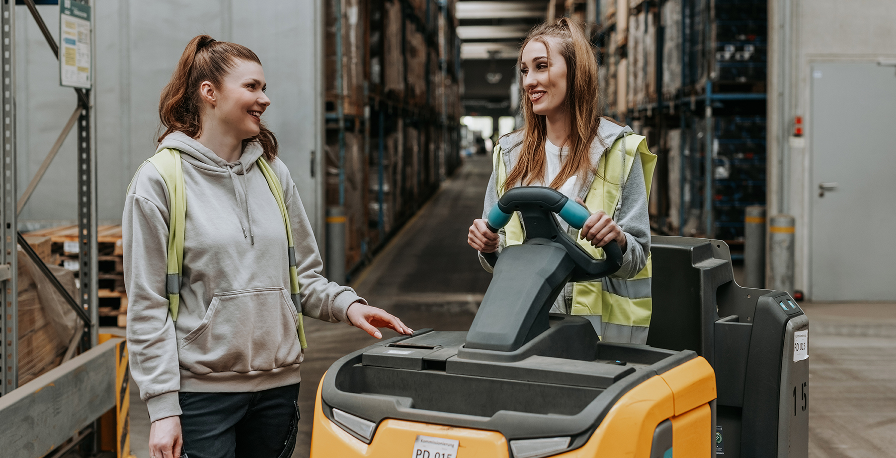 logistik-ausbildung_01922d47c72e7df684d322cd15444845